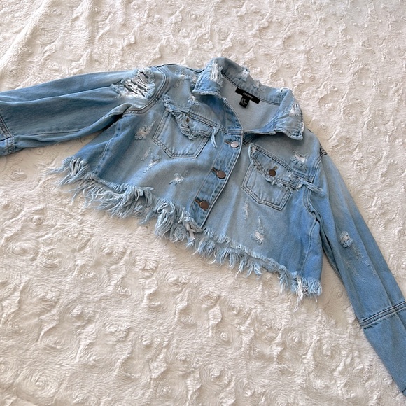 Forever 21 Jackets & Blazers - Forever 21 Cropped Denim Jacket